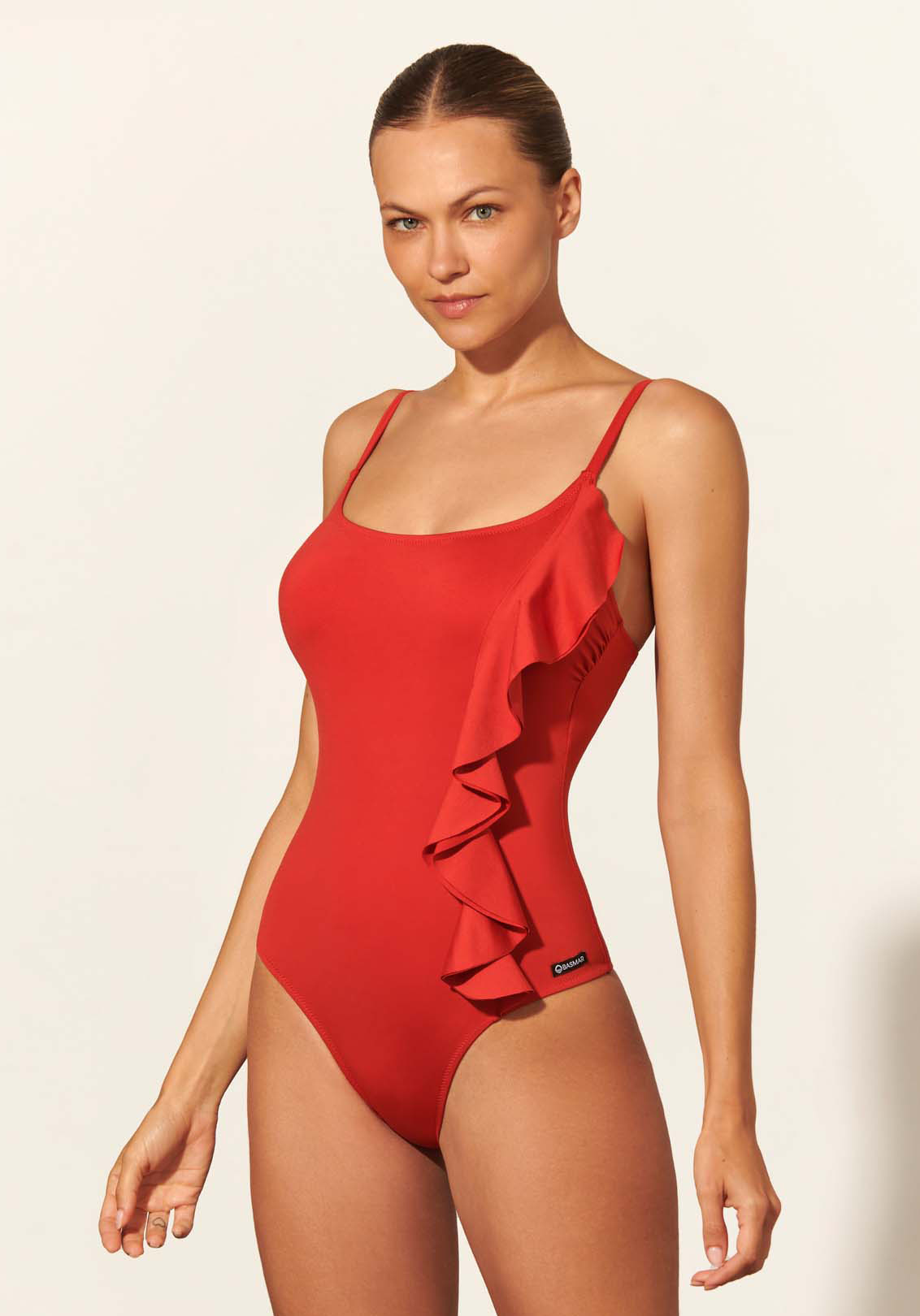 BAÑADOR ESCOTE REDONDO AMARIS