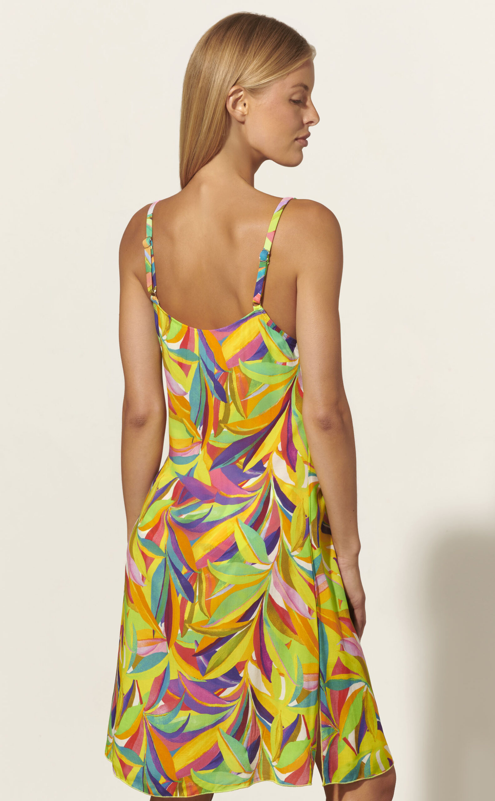 BAÑADOR ESCOTE PICO INAIA VESTIDO INAIA - Imagen 2